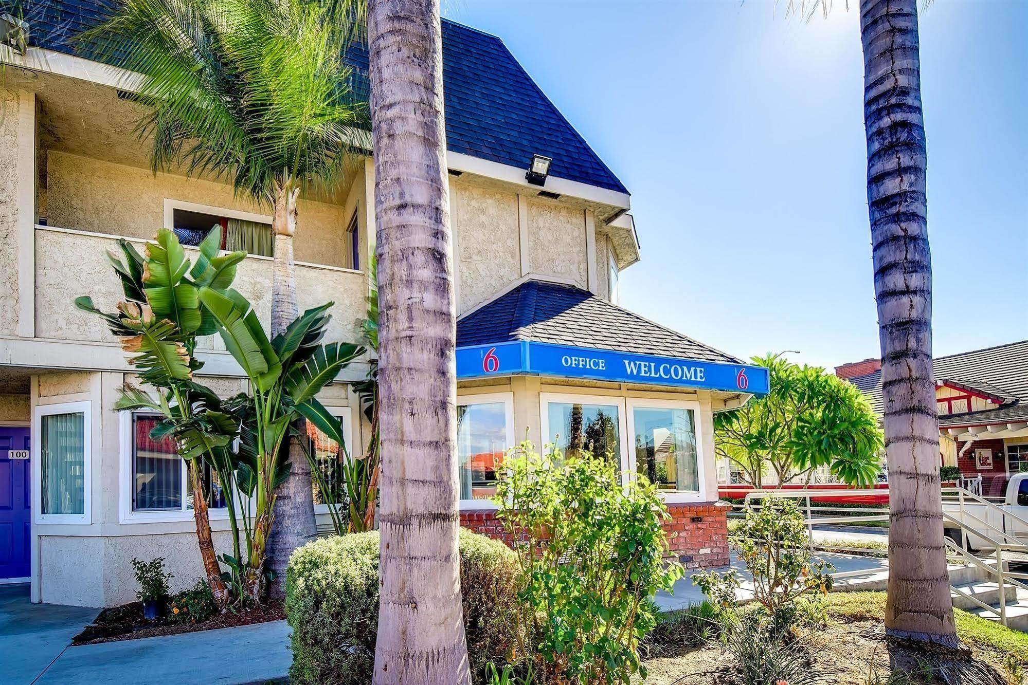 Motel 6-Riverside, Ca - South Экстерьер фото