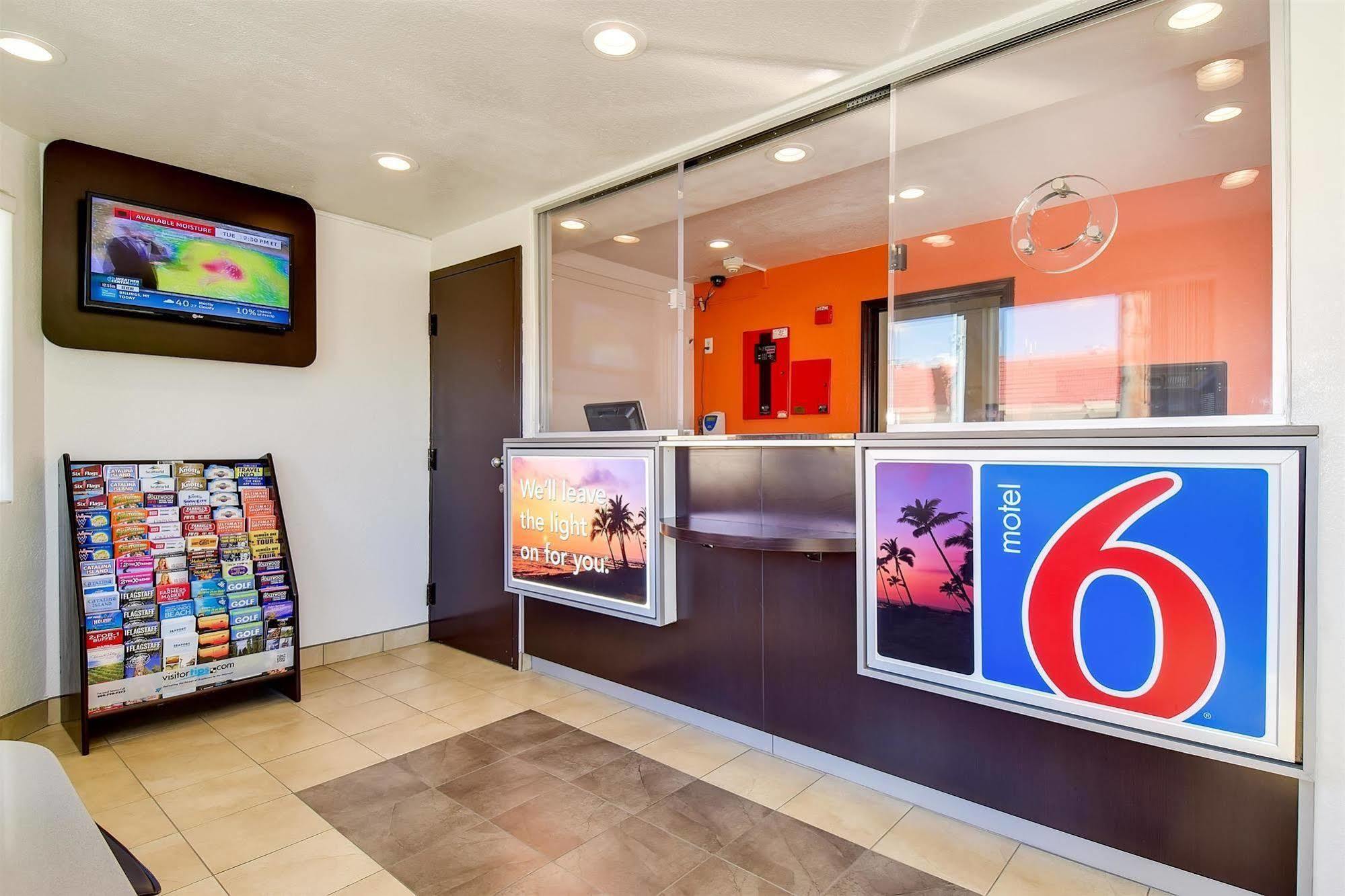 Motel 6-Riverside, Ca - South Экстерьер фото